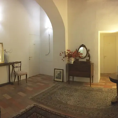 Vicolo Del Lupo 4* Rom